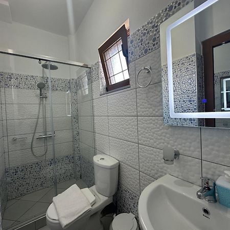 Guesthouse Jasmine Εξαμίλιο Εξωτερικό φωτογραφία