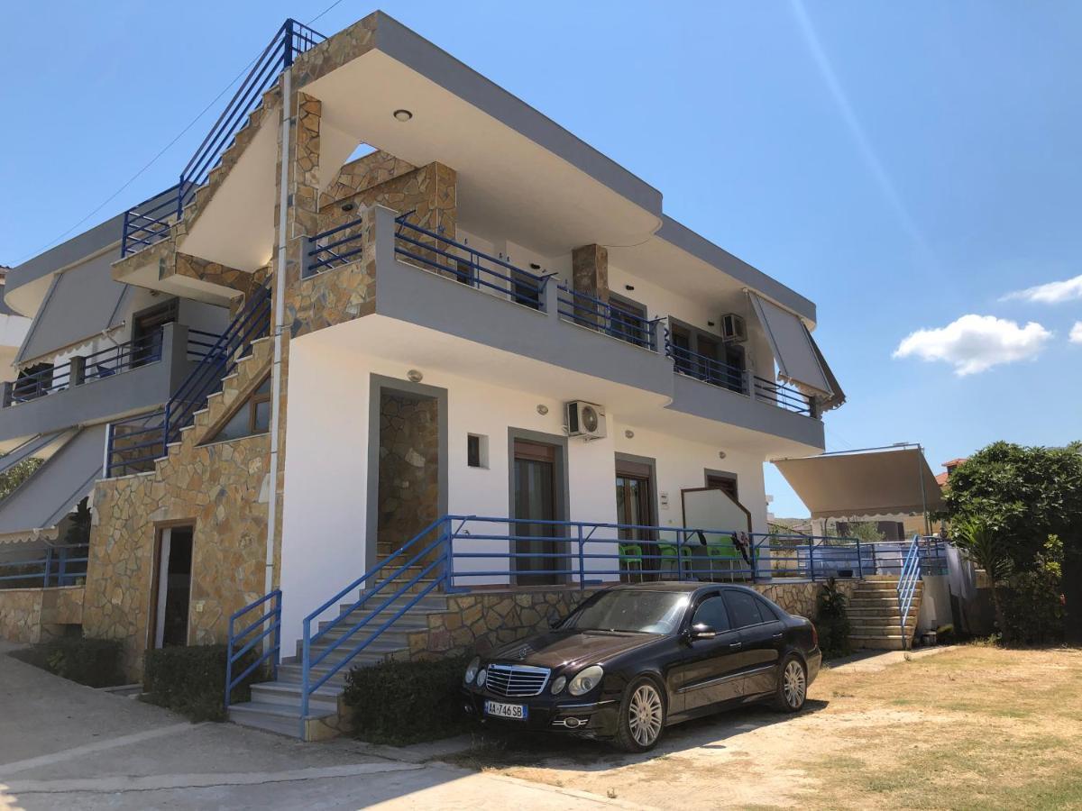 Guesthouse Jasmine Εξαμίλιο Εξωτερικό φωτογραφία