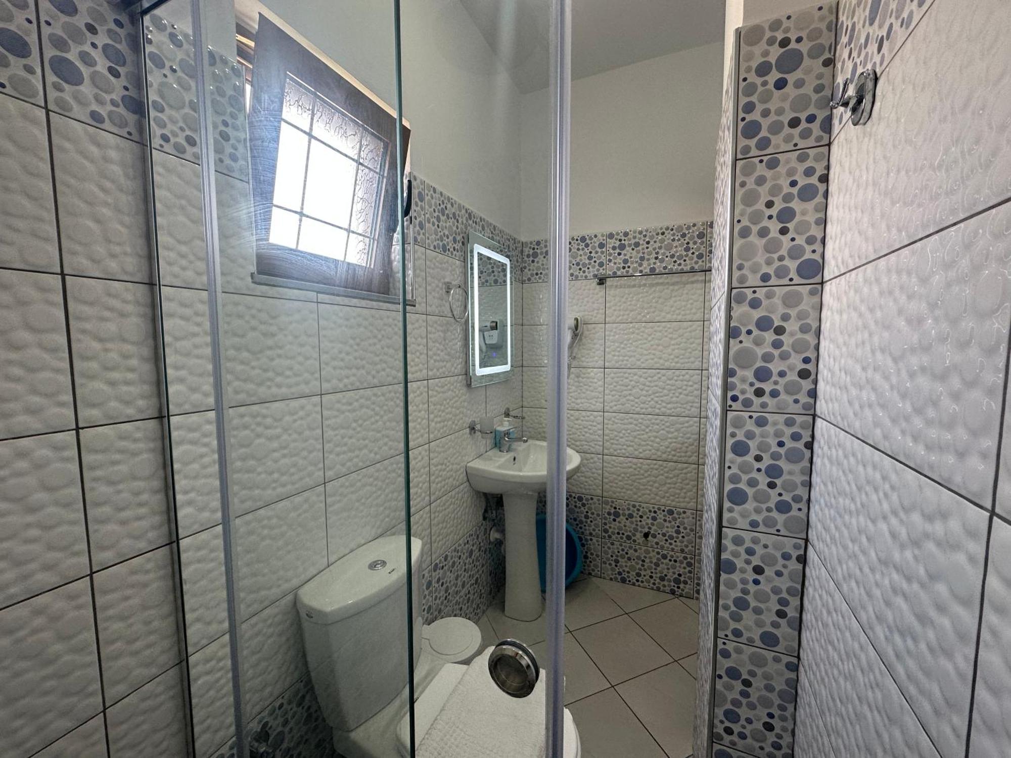 Guesthouse Jasmine Εξαμίλιο Εξωτερικό φωτογραφία